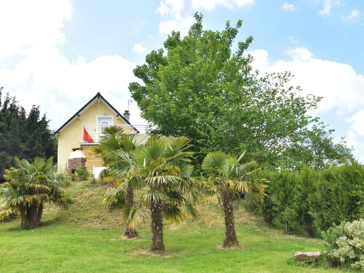 Superb Holiday Home Near The Beach Quineville Exterior photo